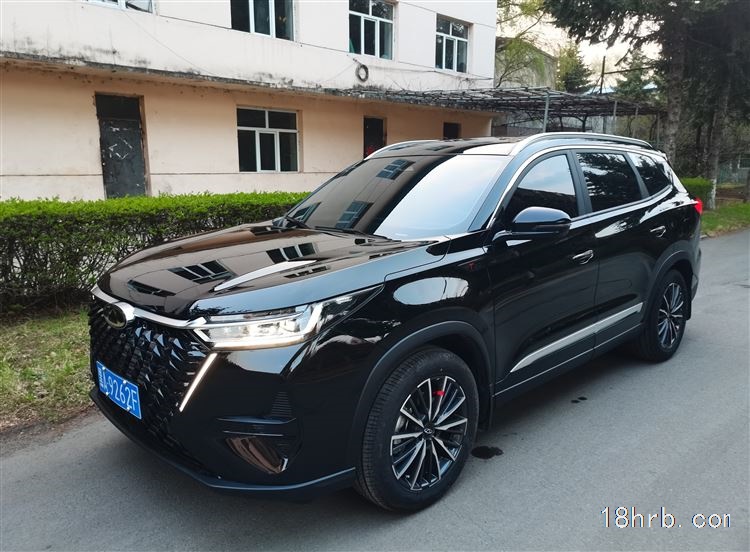 出售個人一手 瑞虎8pro1.6豪華7坐